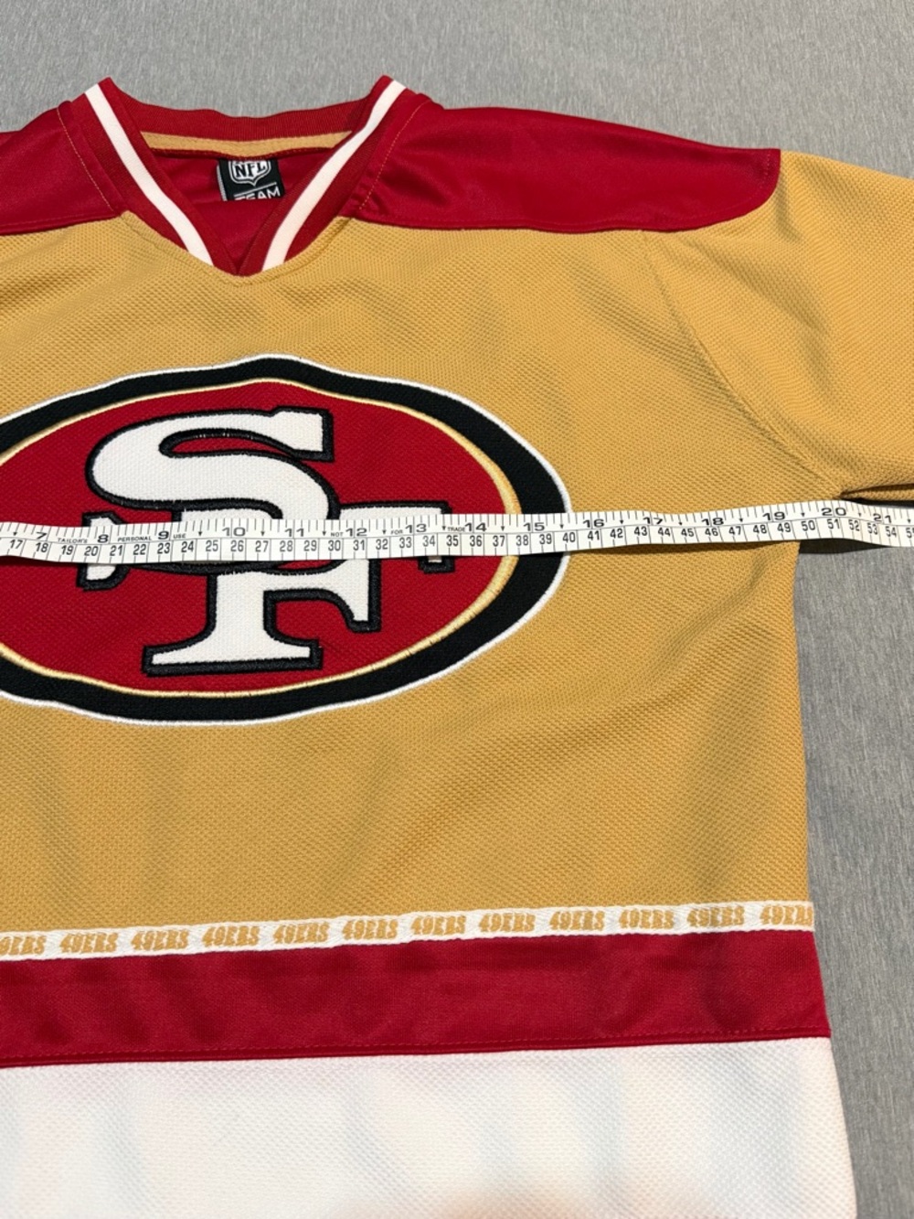 SF 49ers Youth Jersey 10-12 Red Gold NFL Team Apparel - Picture 4 of 8